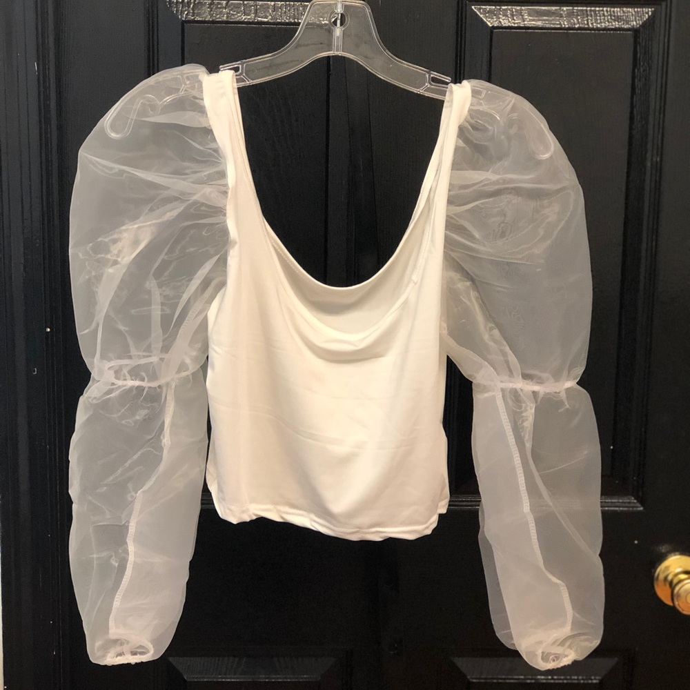 Long sleeve top